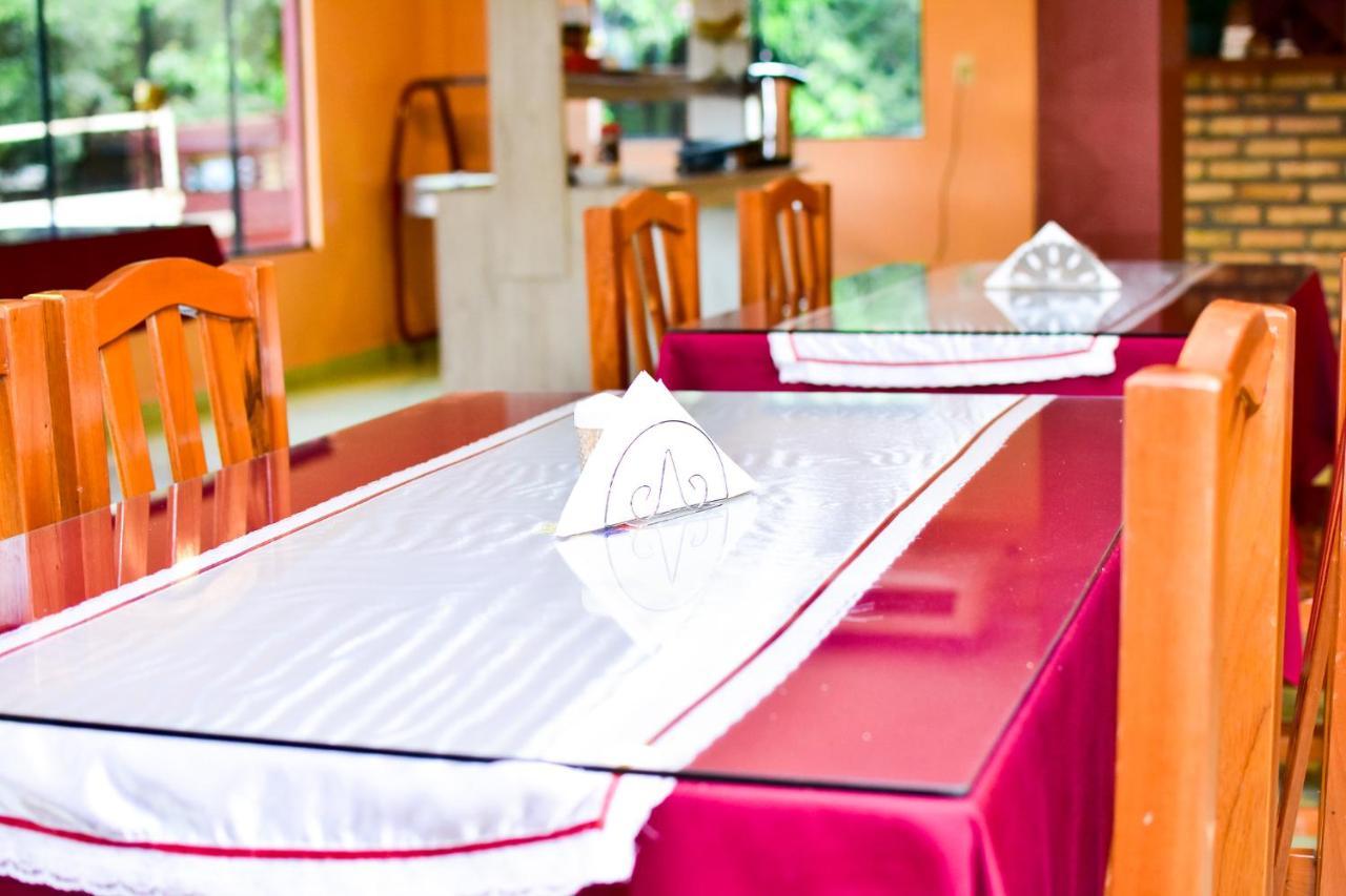 Palmas Park Hotel Y Restaurant Obligado Exteriör bild
